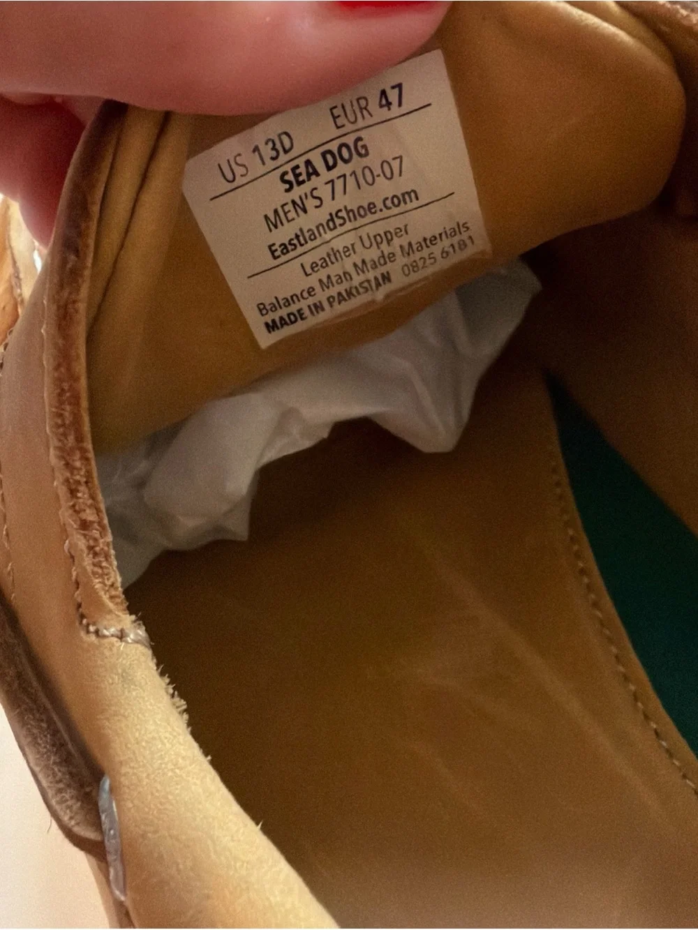 Eastland Sea Dog Men's Slip On  Boat Shoes Sz 13D.  New. Tub7